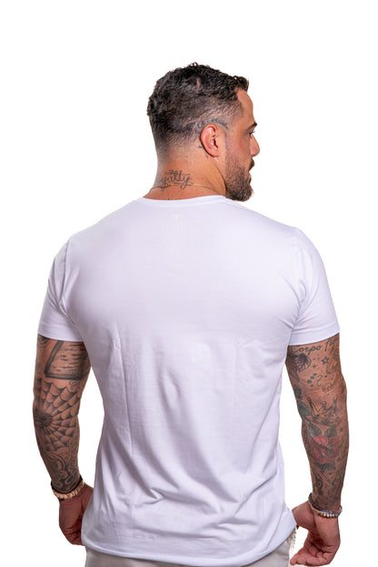 Camiseta Branca Double - Gola V